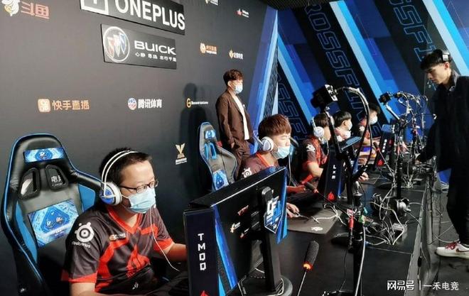 低位单打 低位单打