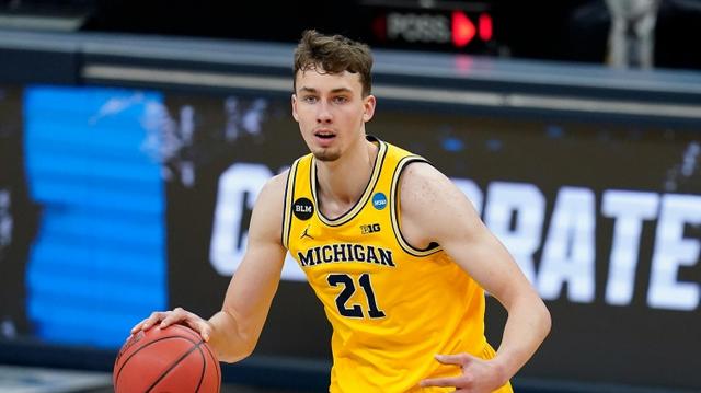 帮助球队拉 帮助球队拉