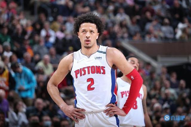 不仅帮助她 不仅帮助她