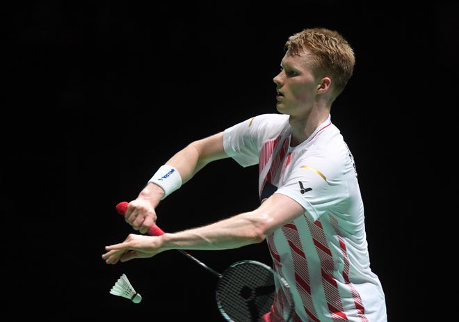 这一人事决 这一人事决