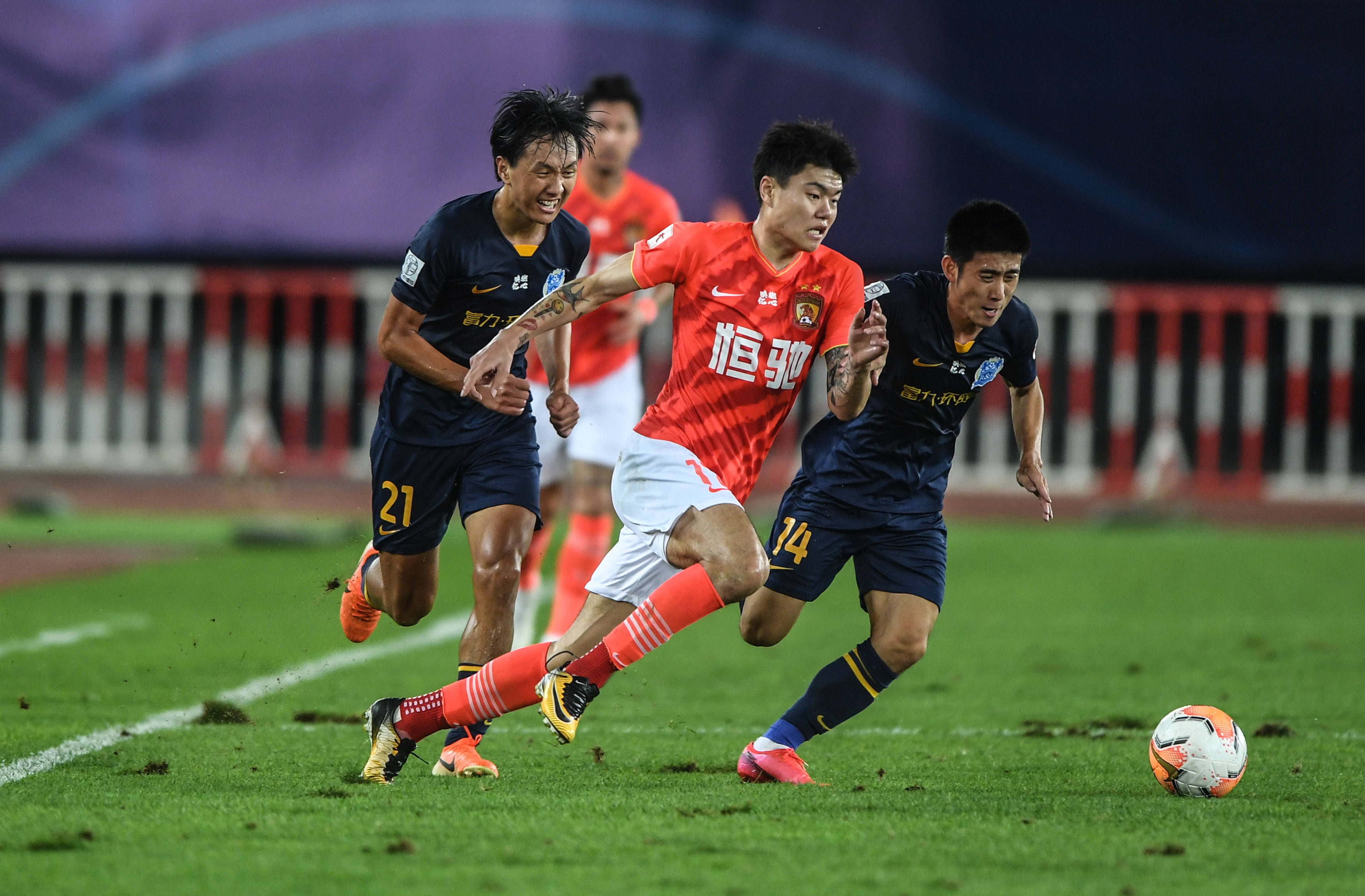 且卓有成效 且卓有成效